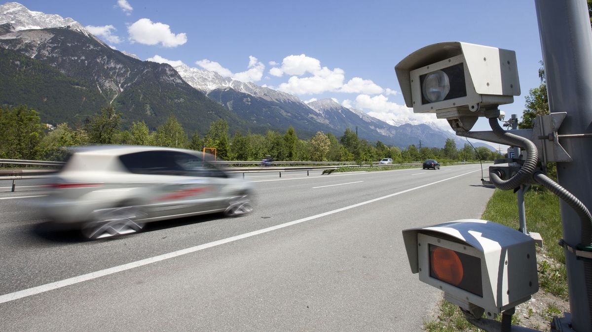 Policie v Rakousku může zabavovat řidičům auta